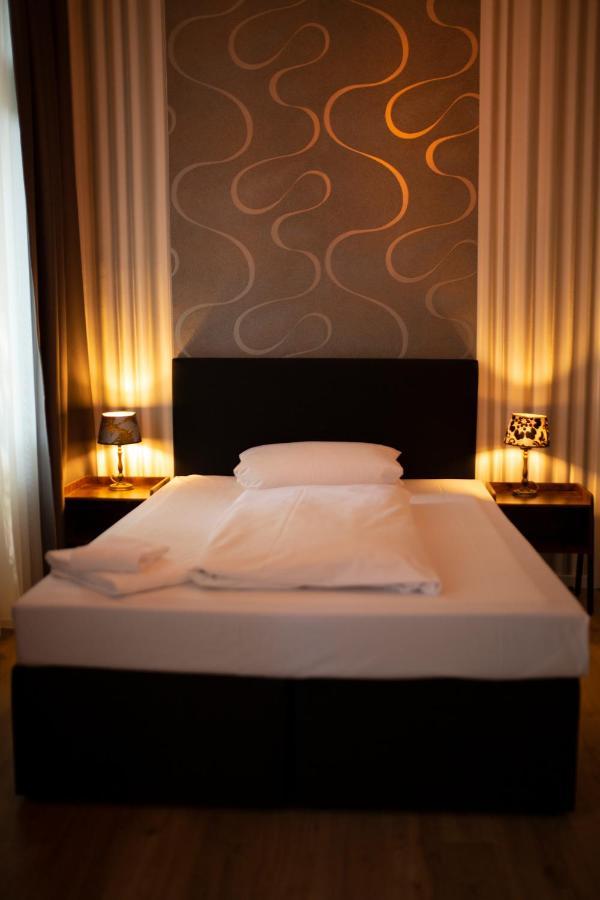 Hotel Berliner Hof Ремшейд Экстерьер фото