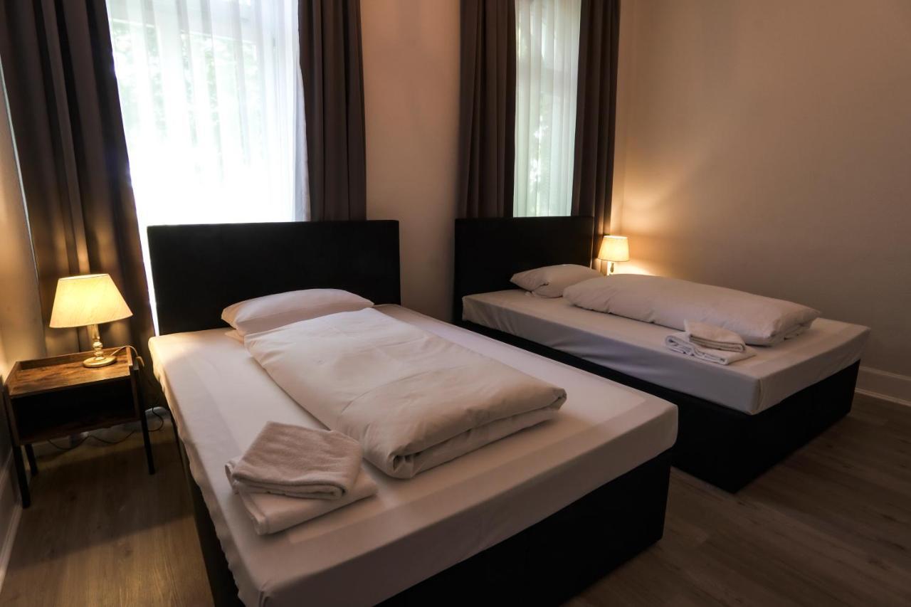 Hotel Berliner Hof Ремшейд Экстерьер фото