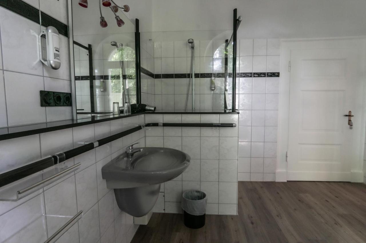 Hotel Berliner Hof Ремшейд Экстерьер фото